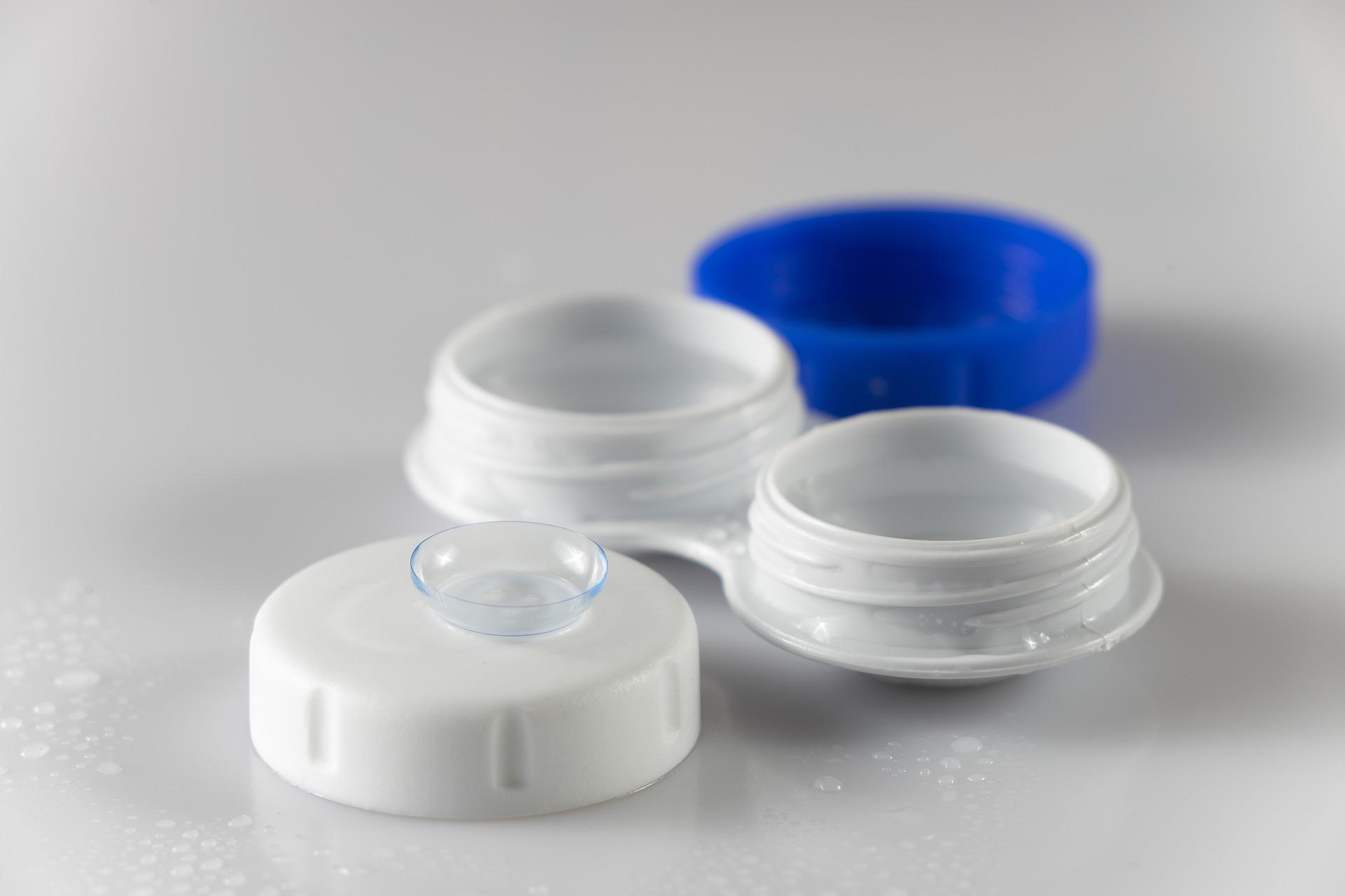 Contact Lenses- Do’s and Don’ts